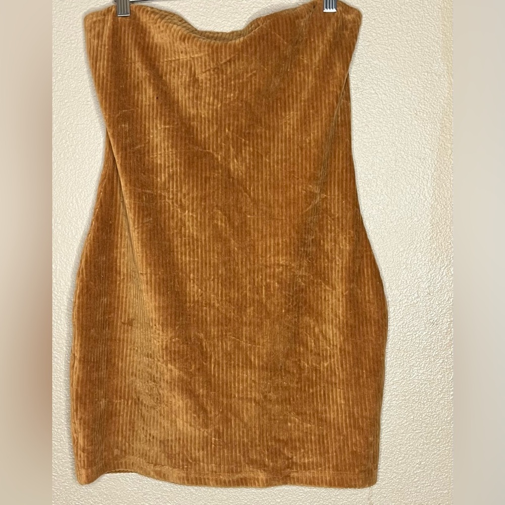 Strapless dress